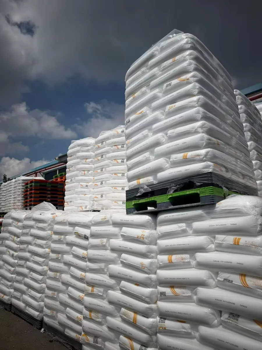 Co-polymer PP resin bags stacked in warehouse