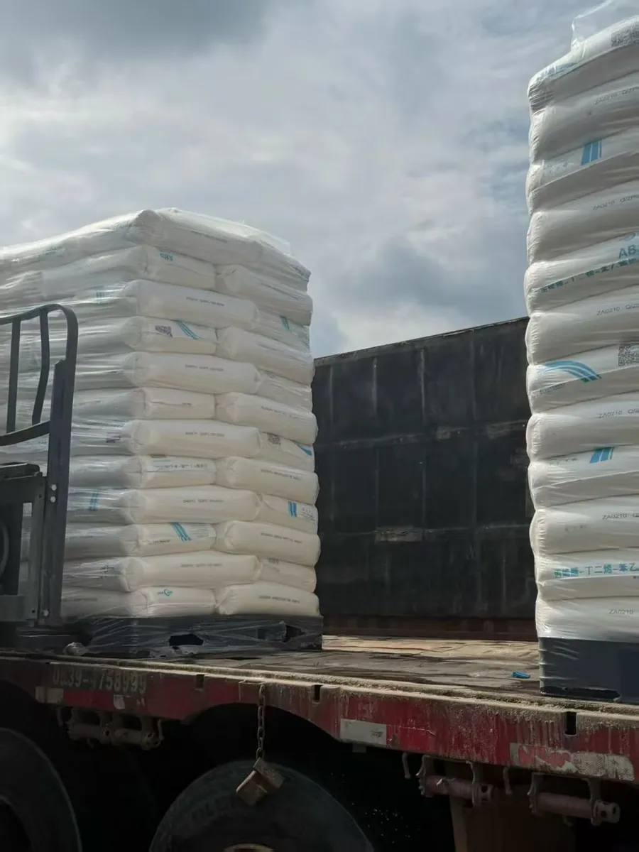 PP resin bags loaded on truck